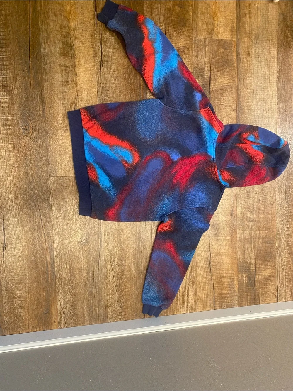 Nike Kids Hooded Pullover in Blue and Red Swirl